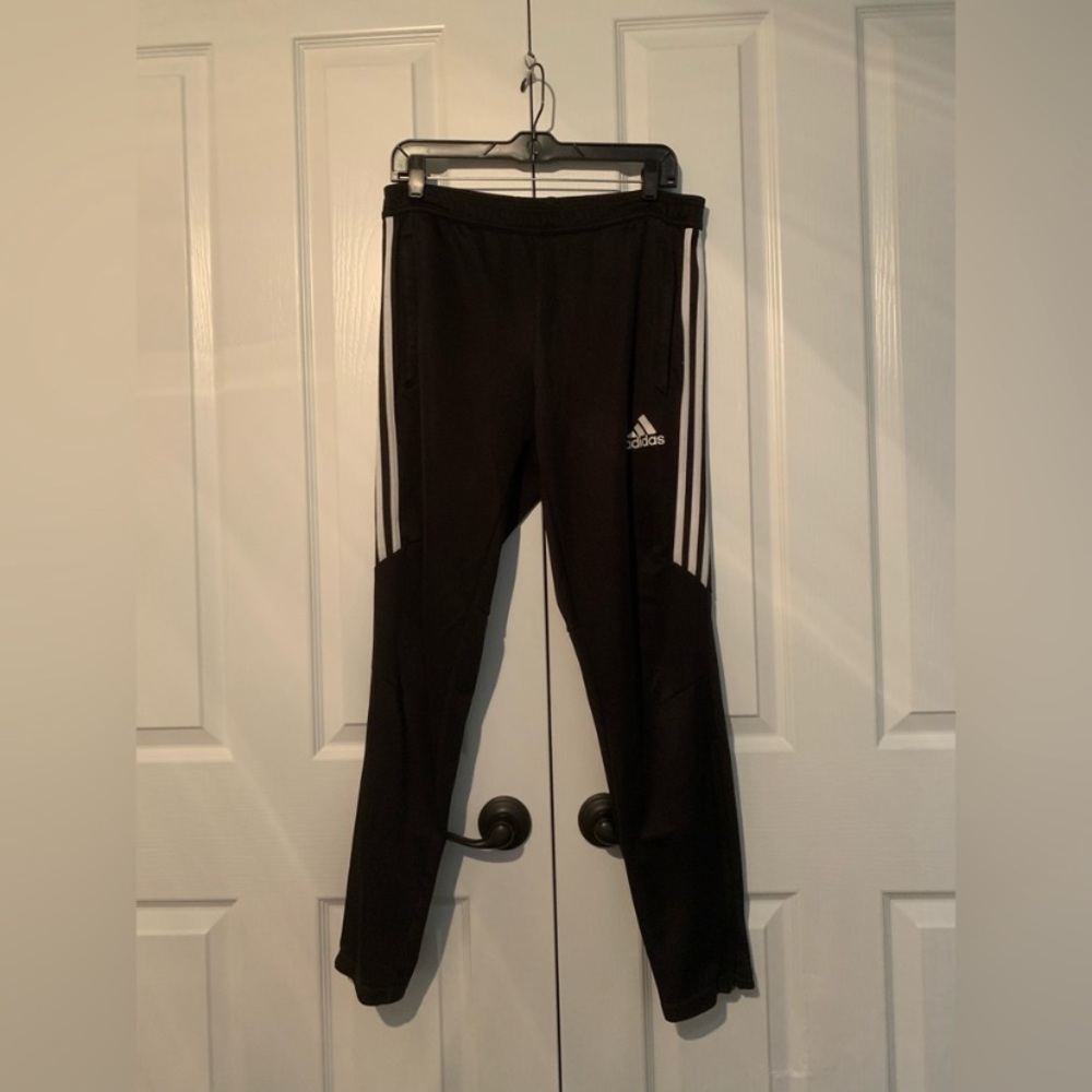 COPY - Medium Adidas joggers